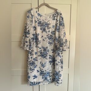 R&K dress white with blue flowers lace dress lined inside size 18
